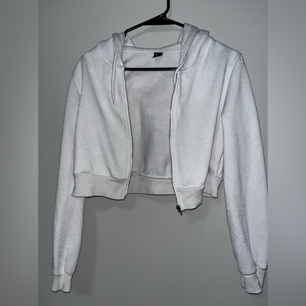Cropped Hoodie!